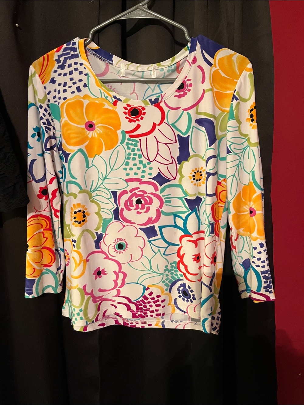 Floral Scoop-Neck Long-Sleeve Tee - Multicolor
